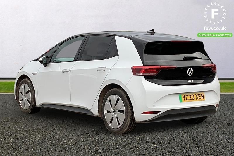 Used VW ID.3 Comfortline 150 kW (204 HP) 2023 White Hatchback