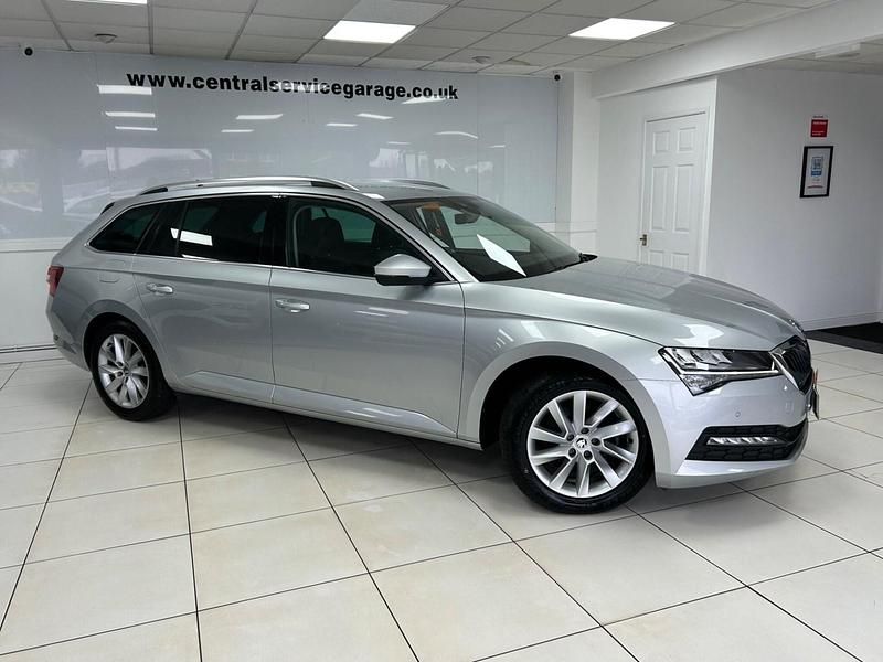 Used Skoda Superb SE Technology 150 HP (110 kW) 2022 Silver Estate