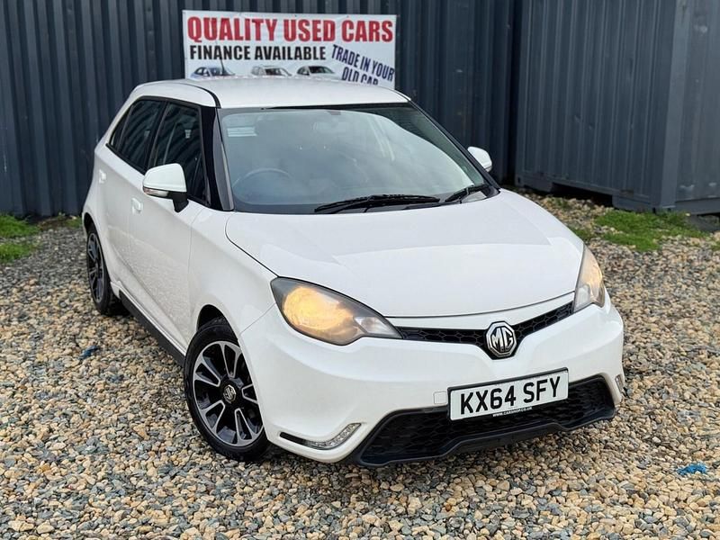 White Used 2014 MG MG3 Hatchback | £2,290 (Fair price) - Image 1/4