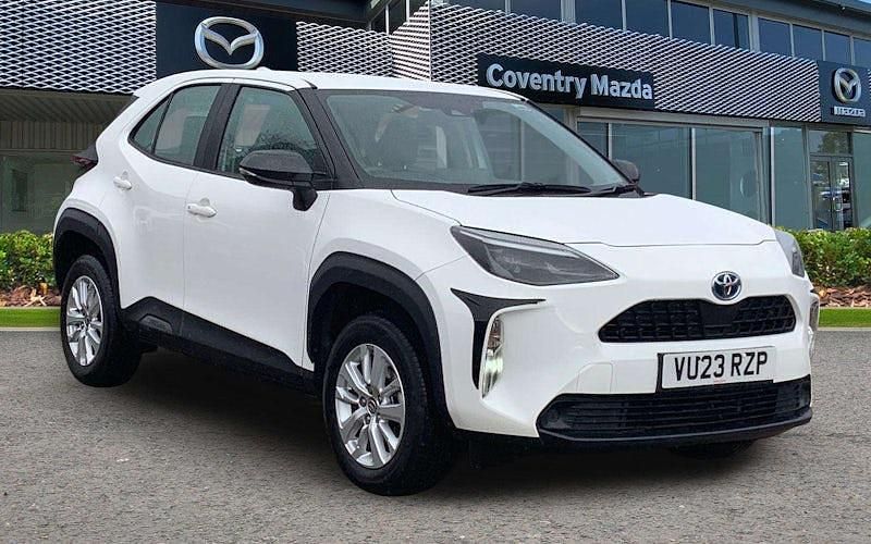 Used Toyota Yaris Hybrid 116 HP (85 kW) 2026 Estate