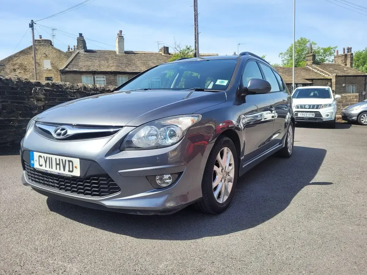 Used Hyundai i30 Comfort 2011 Grey Estate