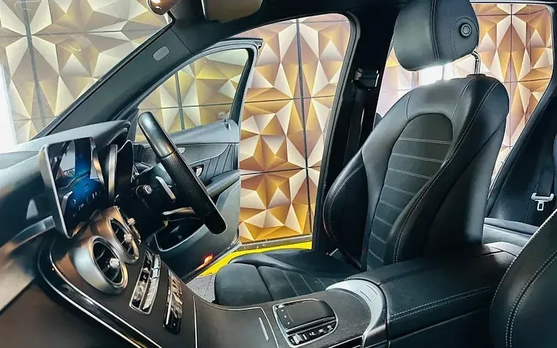 Usado Mercedes GLC220 AMG line 194 HP (142 kW) 2022 Carrinha