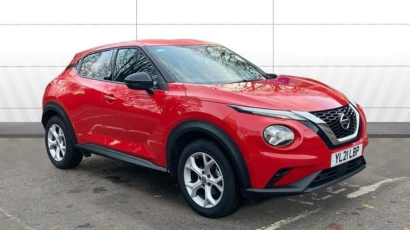 Red Used 2021 Nissan Juke N-Connecta SUV | £12,765 (Good price) - Image 1/3