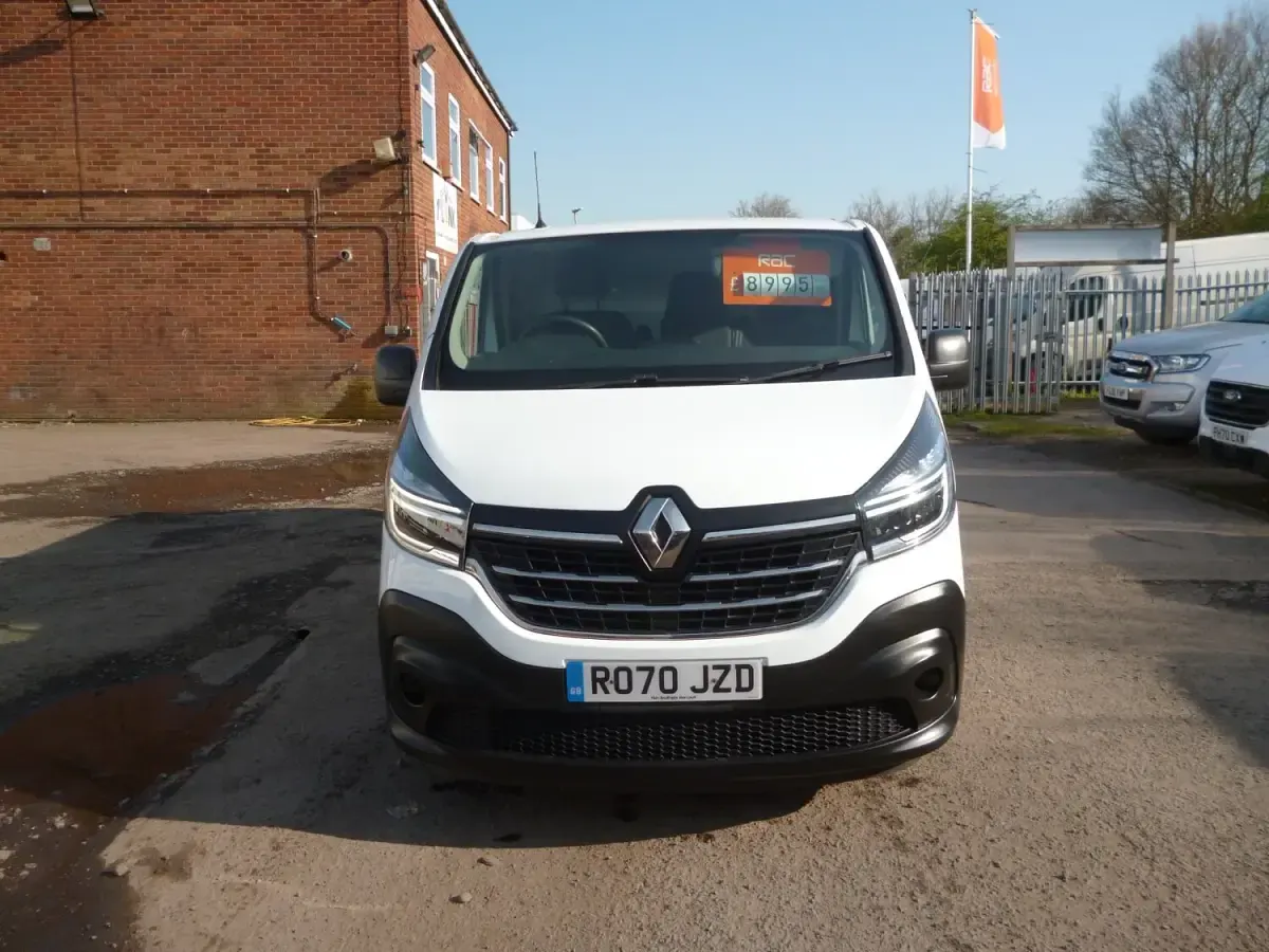 Used Renault Trafic Business 2020 White