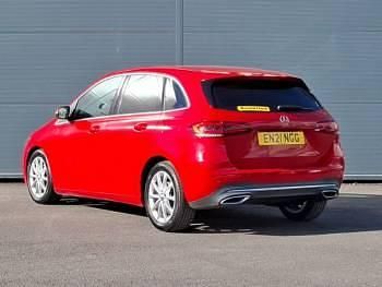 Used Mercedes B200 Executive 150 HP (110 kW) 2021 Red MPV