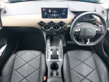 Image 3/4