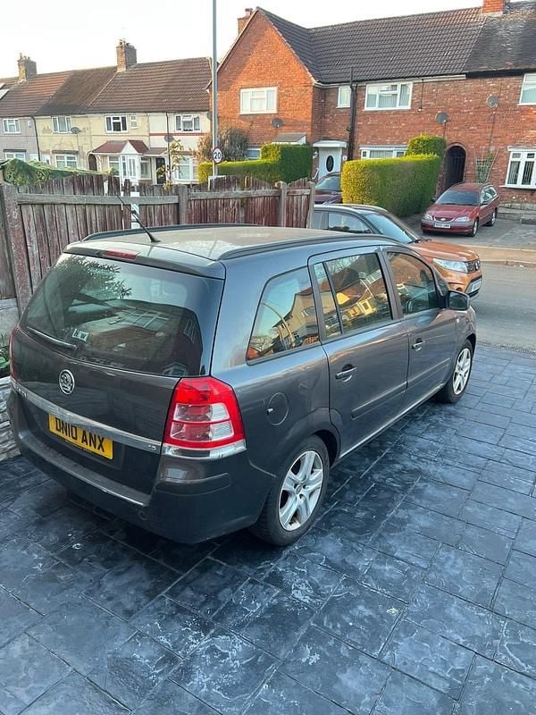 Used Vauxhall Zafira 115 HP (84 kW) 2010 Grey MPV