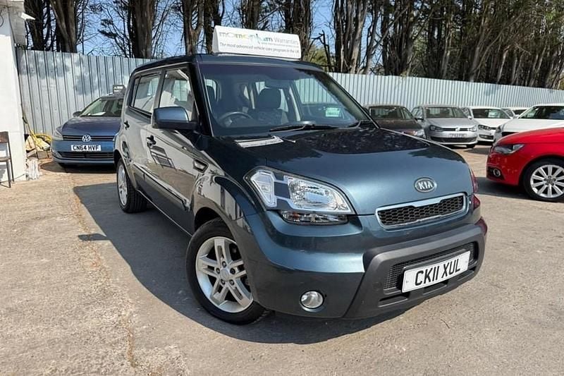 Blue Used 2011 Kia Soul 2 SUV | £3,795 (Fair price) - Image 1/1