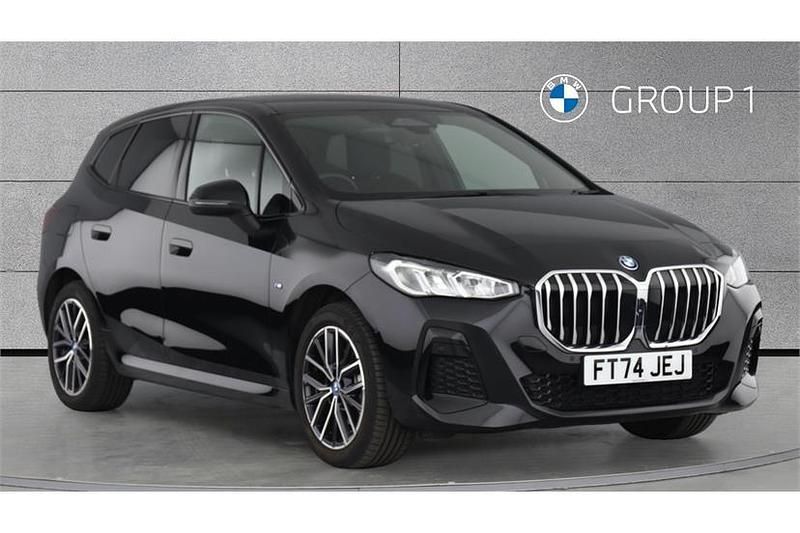 Black sapphire metallic paint Used 2025 BMW 225 M Sport | £28,250 (Super price) - Image 1/4