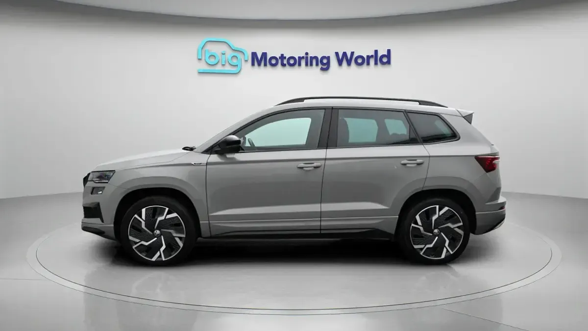 Used Skoda Karoq SportLine 190 HP (139 kW) 2022 Grey SUV
