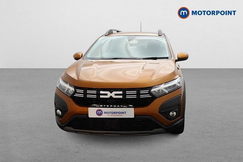 Used Dacia Sandero Expression 2023 Orange Hatchback