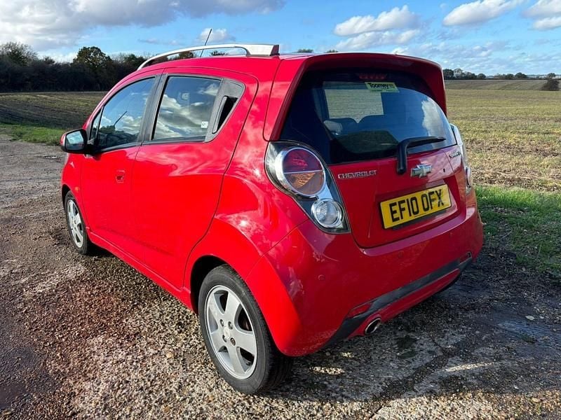 Used Chevrolet Spark LT 2010 Red Hatchback