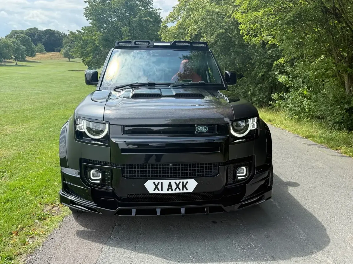 Usado Land Rover Defender Carpathian Edition 2022 Gris SUV