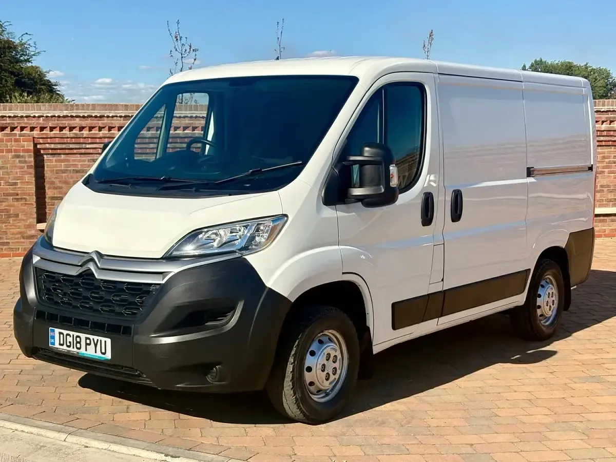 Used Citroën Relay 130 HP (95 kW) 2018 White Van