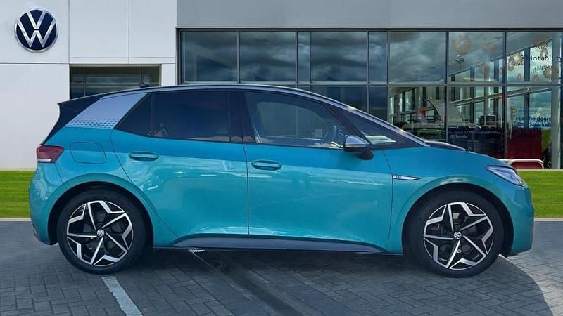Used VW ID.3 Pro 150 kW (204 HP) 2020 Makena turquoise premium metallic black Hatchback