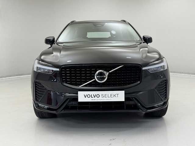 Usado Volvo XC60 Plus 194 HP (142 kW) 2023 SUV