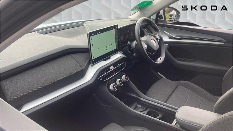 Used Skoda Kodiaq SE 147 HP (108 kW) 2024 Moon white metallic SUV