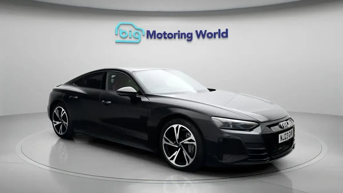 Second-hand Audi e-tron GT quattro Premium 430 kW (585 CP) 2023 Berlinǎ