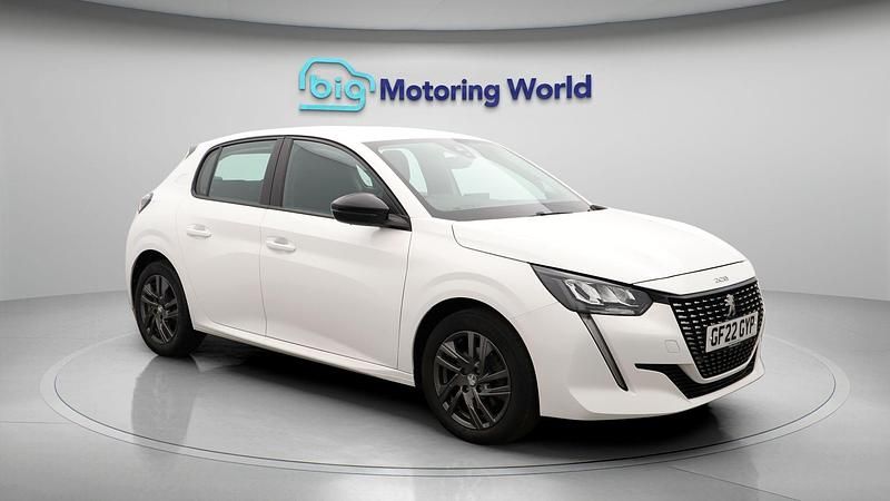 White Used 2022 Peugeot 208 Active Premium Hatchback | £11,200 (Good price) - Image 1/4