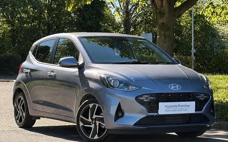 Used Hyundai i10 Premium 79 HP (58 kW) 2026 Hatchback
