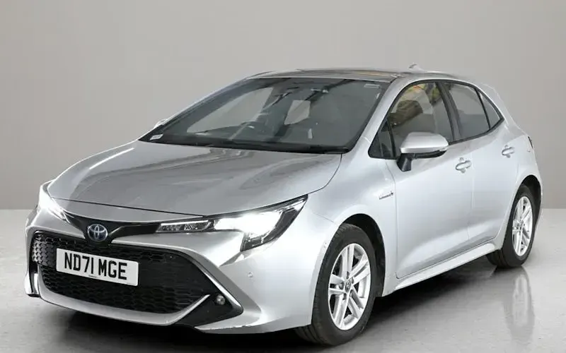 Used Toyota Corolla 122 HP (89 kW) 2022 Hatchback