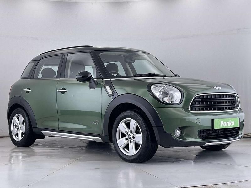 Green Used 2016 Mini Cooper D Countryman SUV | £10,620 (A bit pricey) - Image 1/3