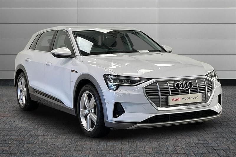 White Used 2020 Audi e-tron Advanced SUV | £19,490 (Fair price) - Image 1/4