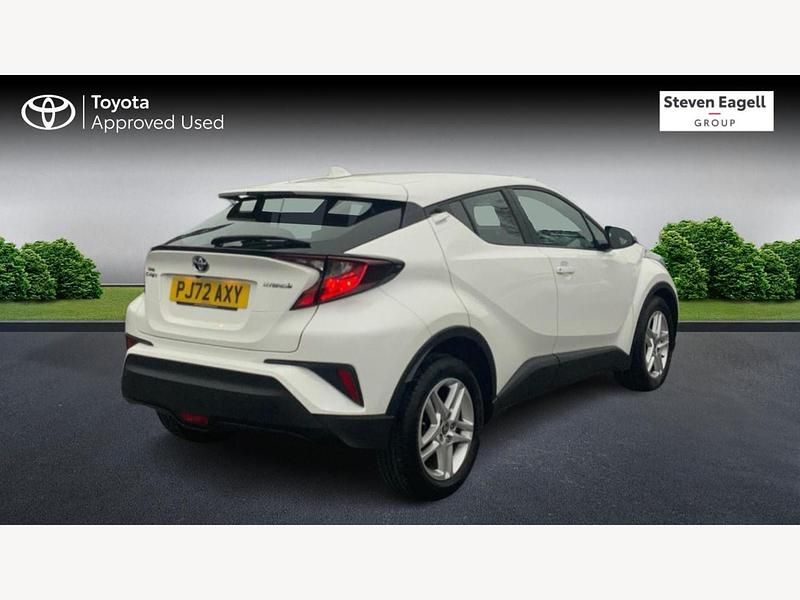 Used Toyota C-HR 2022 White SUV