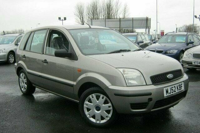 Used 2003 Ford Fusion Estate | £2,499 (A bit pricey) - Image 1/4