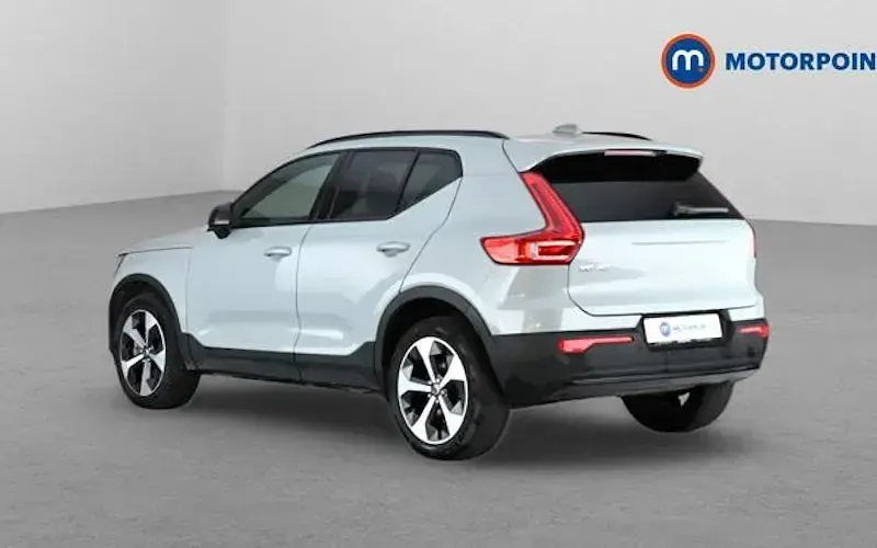 Used Volvo XC40 Plus 163 HP (119 kW) 2026 SUV