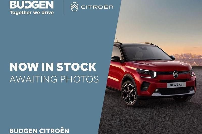 White Used 2022 Citroën C3 Aircross PureTech SUV | £15,650 (Fair price) - Image 1/1