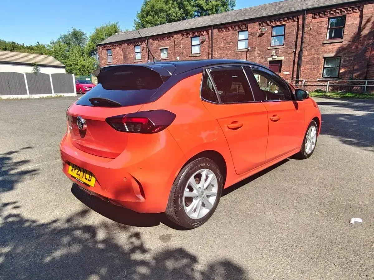 Used Vauxhall Corsa Elite 100 HP (73 kW) 2021 Orange Hatchback