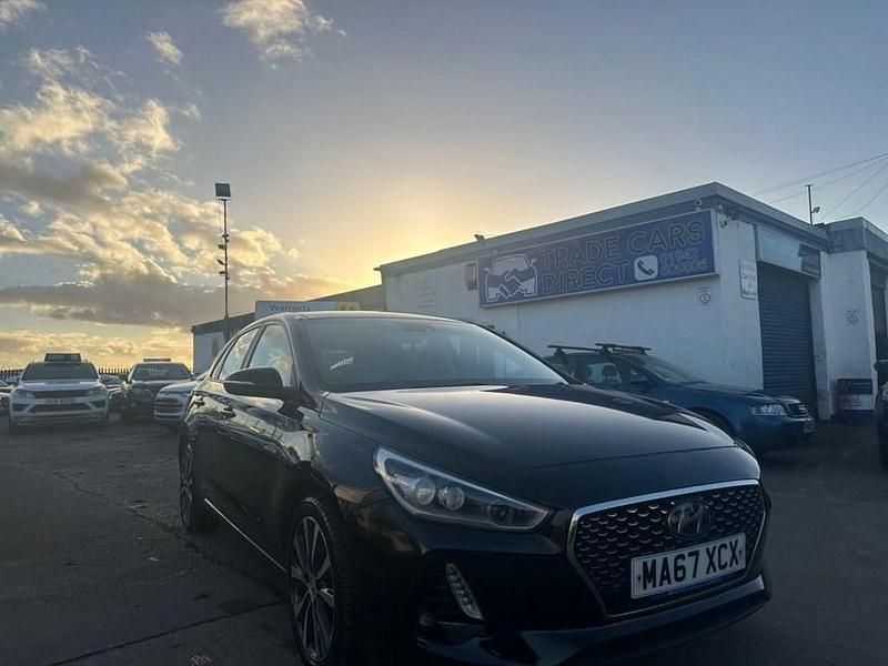 Black Used 2017 Hyundai i30 SE Hatchback | £5,975 (Fair price) - Image 1/4