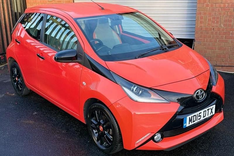 Used Toyota Aygo X-cite 69 HP (50 kW) 2015 Hatchback