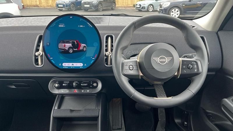 Used Mini Countryman Classic 168 HP (123 kW) 2024 Silver SUV