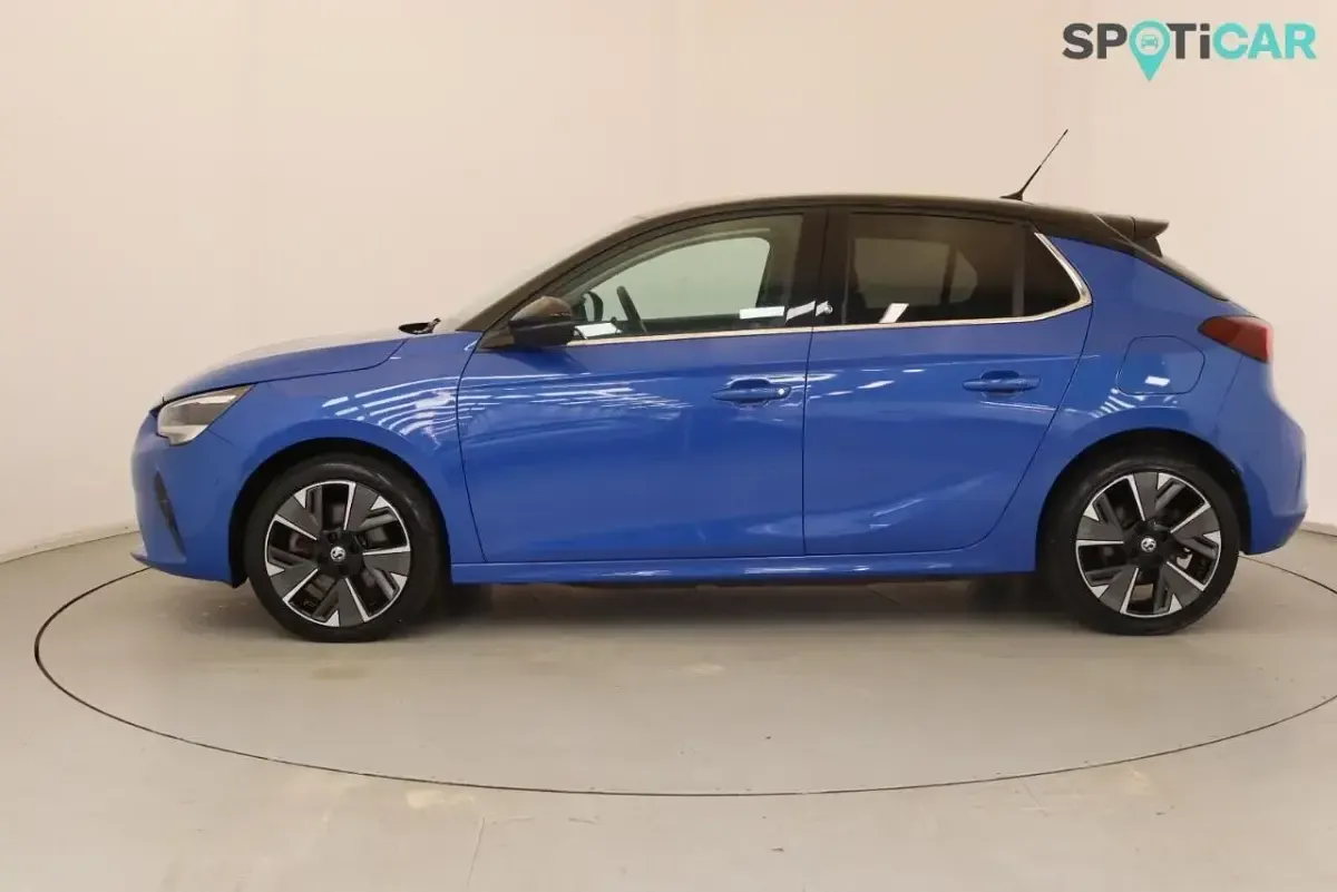 Usado Vauxhall Corsa-e Elite 98 kW (134 HP) 2020 Azul Citadino