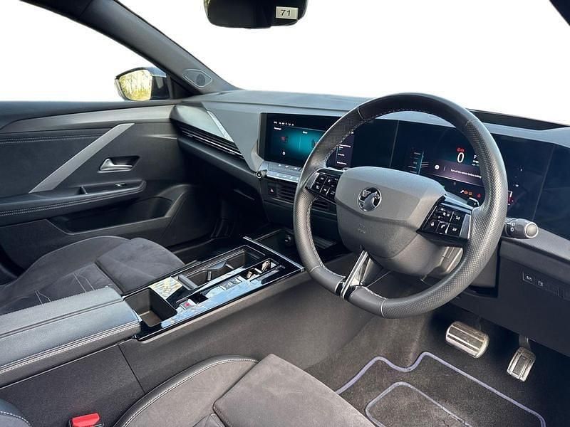 Used Vauxhall Astra Ultimate 2023 Black Hatchback