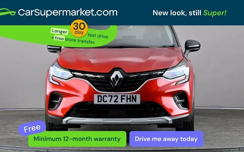 Usado Renault Captur Techno 91 HP (66 kW) 2023 Vermelho SUV