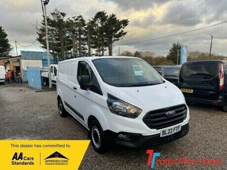White Used 2022 Ford Transit Custom Van | £16,250 (Good price) - Image 1/4