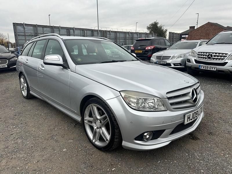 Silver Used 2009 Mercedes C200 Estate | £2,499 (Fair price) - Image 1/4