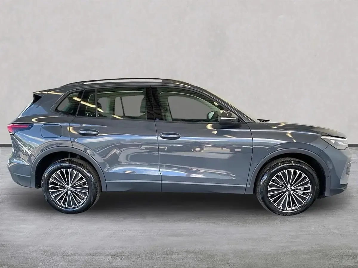 New VW Tiguan Life 200 HP (147 kW) 2026 Grey SUV