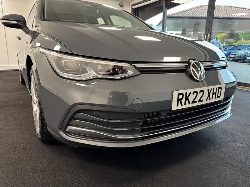 Used VW Golf VIII Style 150 HP (110 kW) 2022 Grey Hatchback