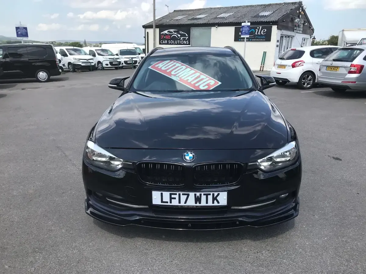 Used BMW 316 Sport Line 116 HP (85 kW) 2017 Black Estate