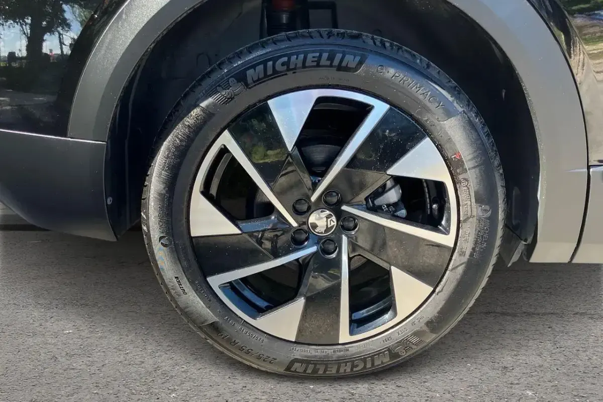Used Vauxhall Grandland X Ultimate 134 HP (98 kW) 2025 Black SUV