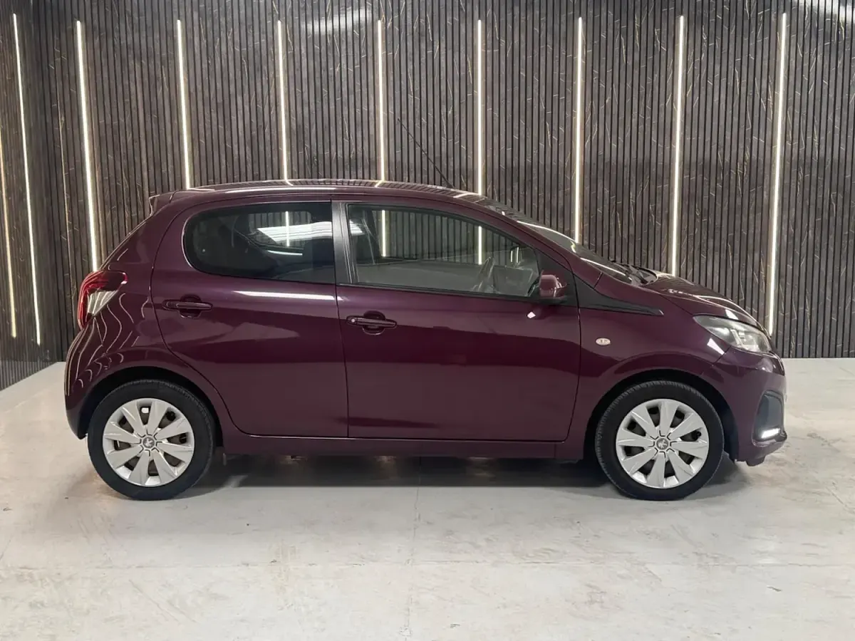 Used Peugeot 108 Active 68 HP (50 kW) 2015 Mauve/purple Hatchback