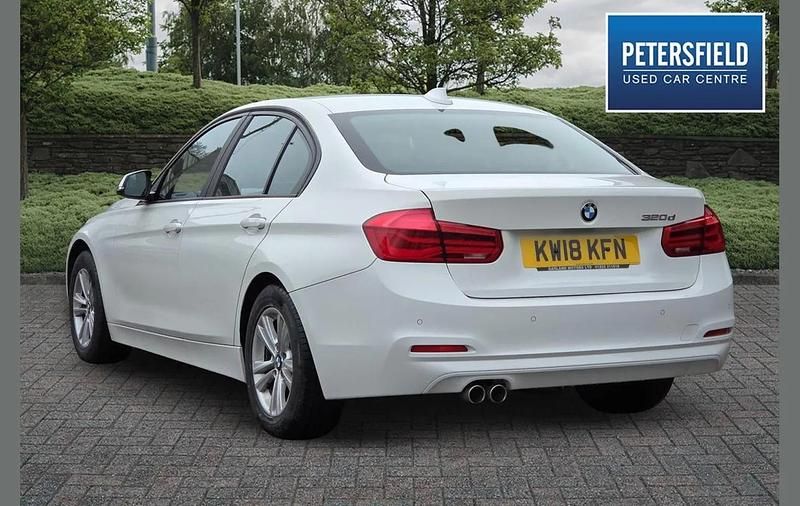 Used BMW 320 Efficient Dynamics 161 HP (118 kW) 2018 White Sedan