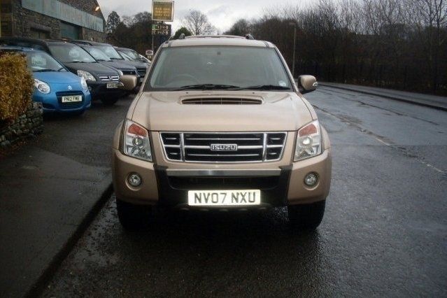 Used Isuzu Pick up 129 HP (94 kW) 2007 Pickup