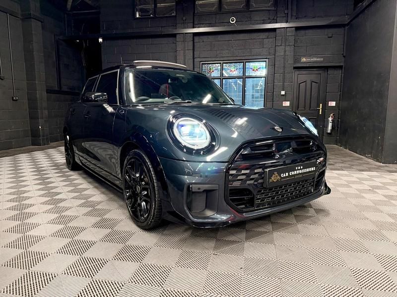Usado Mini Cooper Sport 2024 Cinzento Citadino