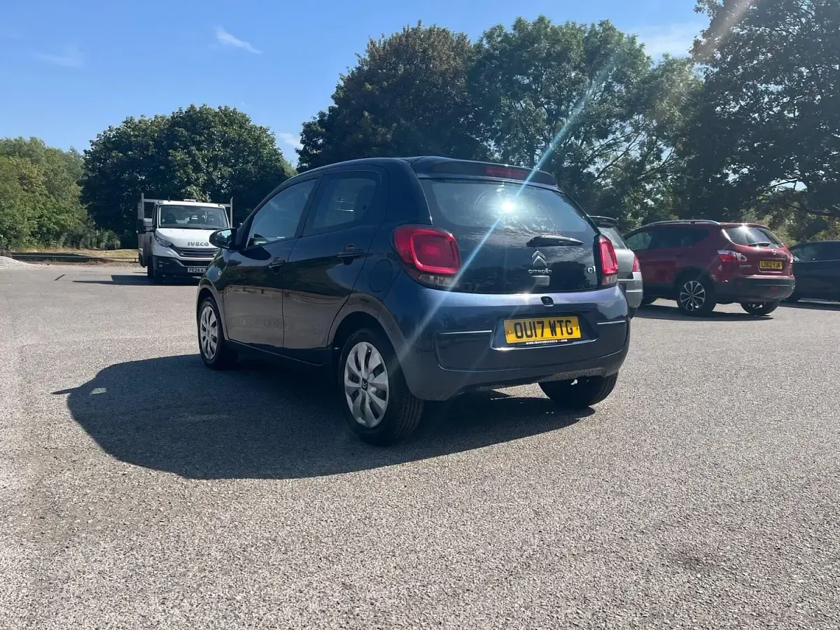 Used Citroën C1 Feel 68 HP (50 kW) 2017 Blue Hatchback