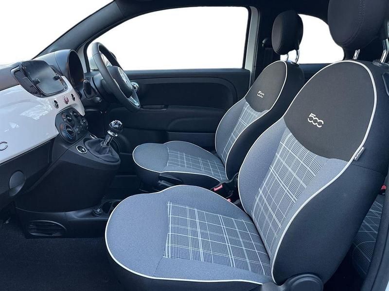 Used Fiat 500 Lounge 70 HP (51 kW) 2020 White Hatchback